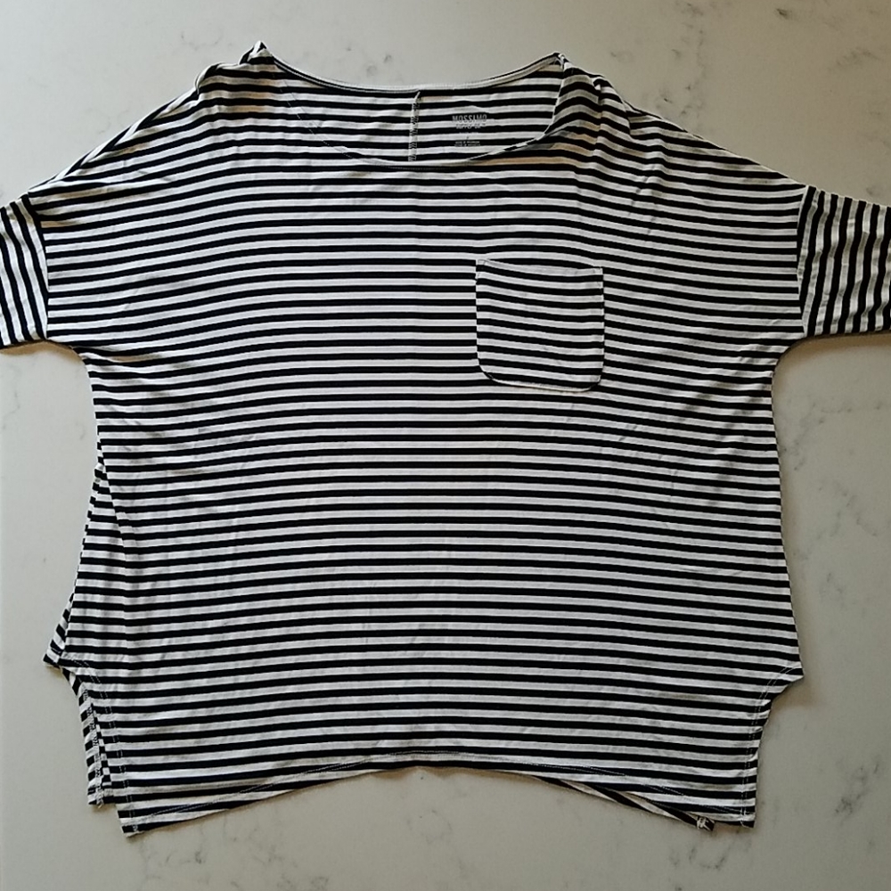 black & white striped Mossimo shirt